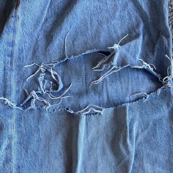 American Eagle Outfitters Classic Blue denim Jeans distressed 100% cotton - Picture 9 of 16